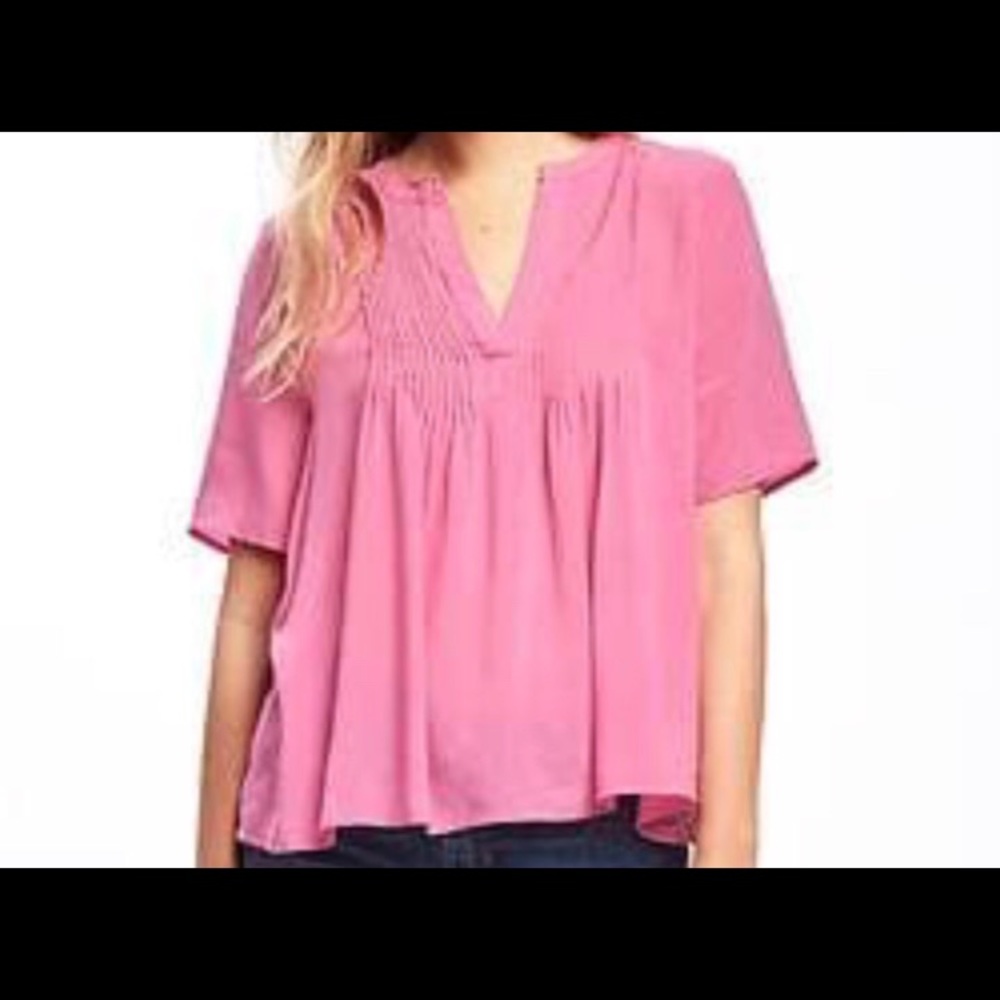 Women’s Old Navy Pin Tuck Blouse